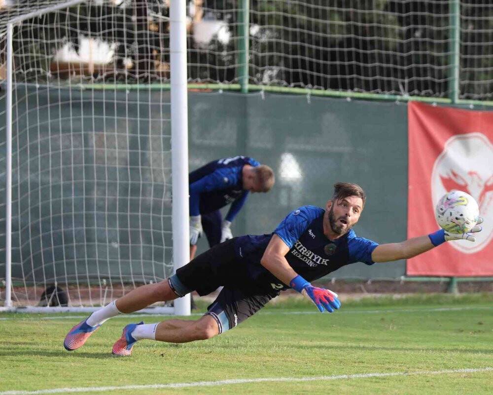 Alanyaspor, Giresunspor hazırlıklarını sürdürdü