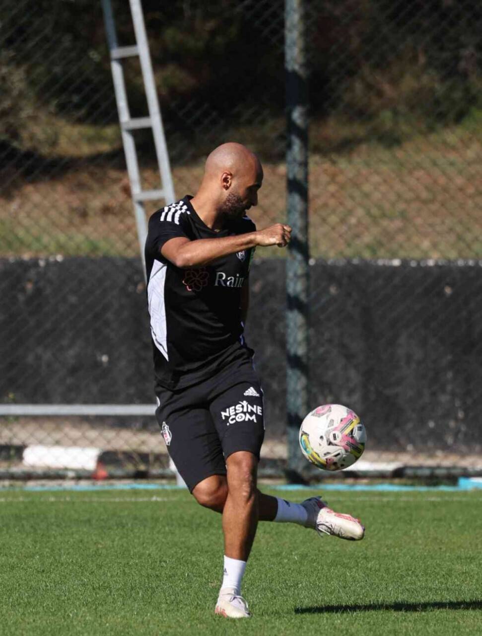Beşiktaş’ta Fenerbahçe mesaisi devam etti