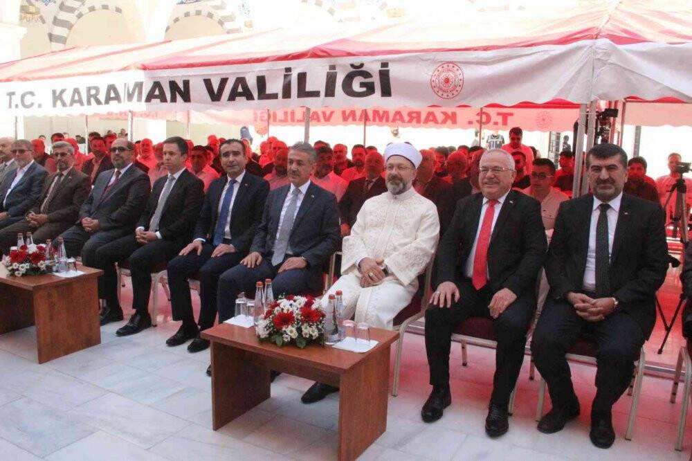 Diyanet İşleri Başkanı Erbaş: “Camilerimiz boş kalmasın”