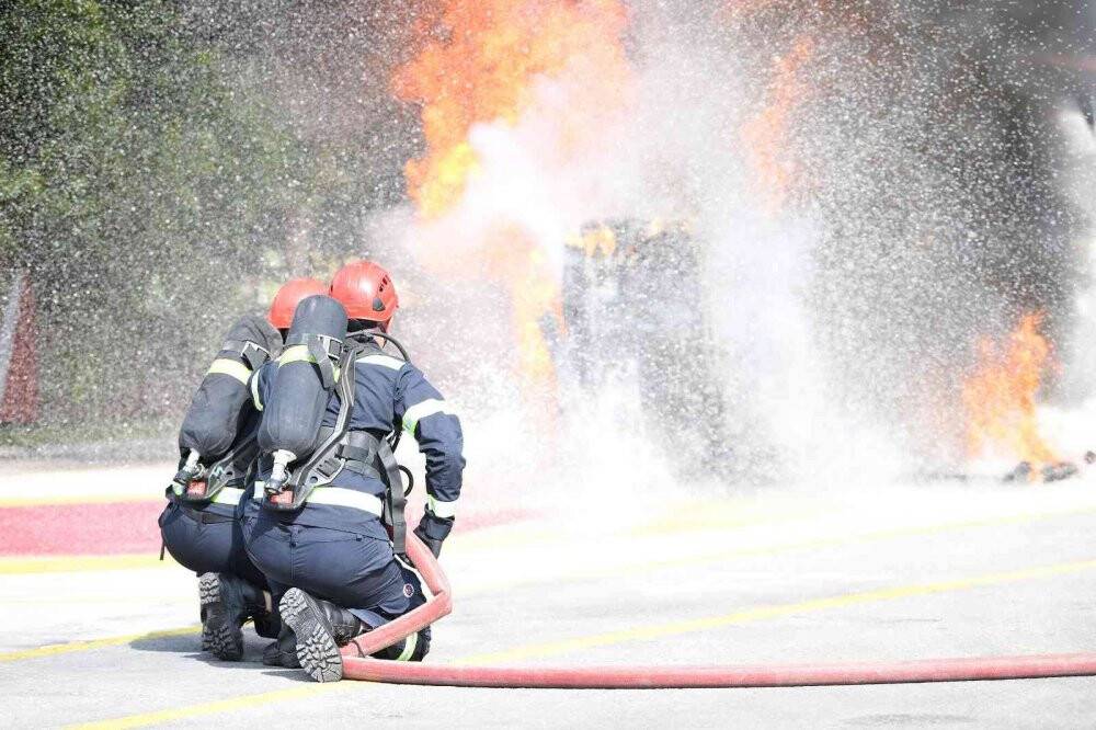 Başkan Altay: “Konya İtfaiyesi Dünyaya model çalışmalar yapıyor”