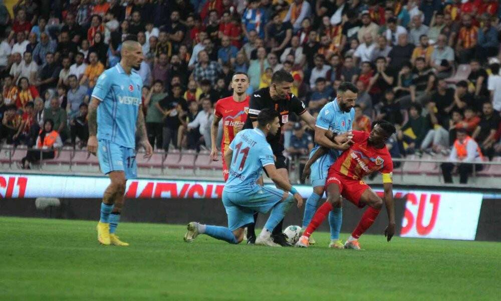 Spor Toto Süper Lig: Kayserispor: 1 - Trabzonspor: 2 (Maç sonucu)