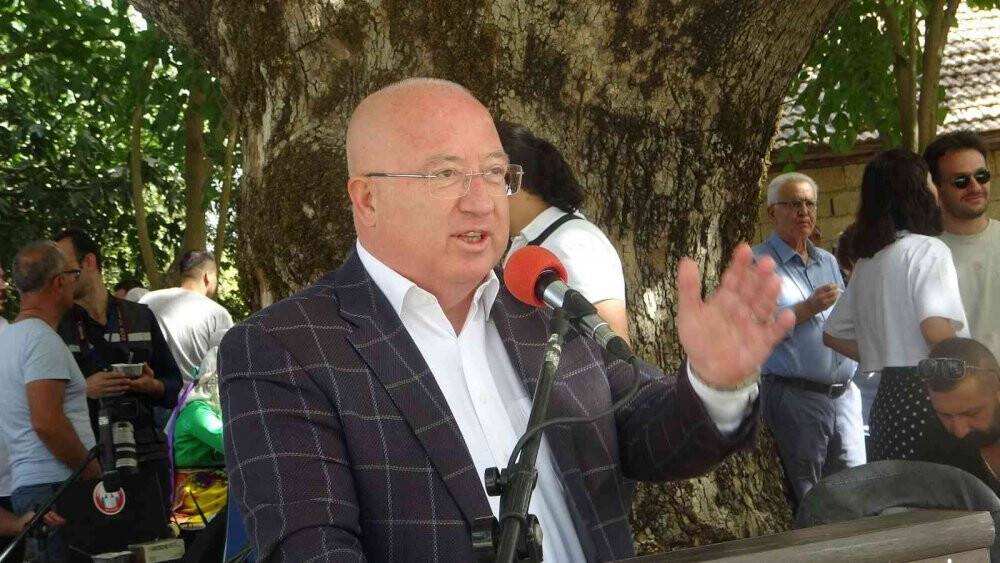 Menteşeli kavun üreticileri kıyasıya yarıştı