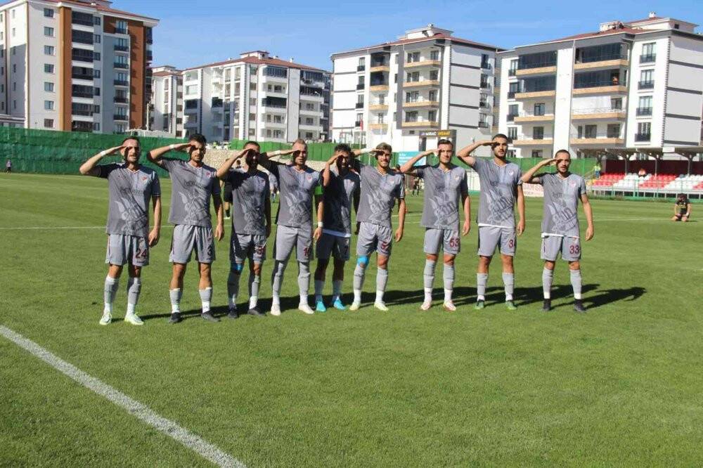TFF 3. Lig: ES Elazığspor: 2 - Çatalcaspor: 1