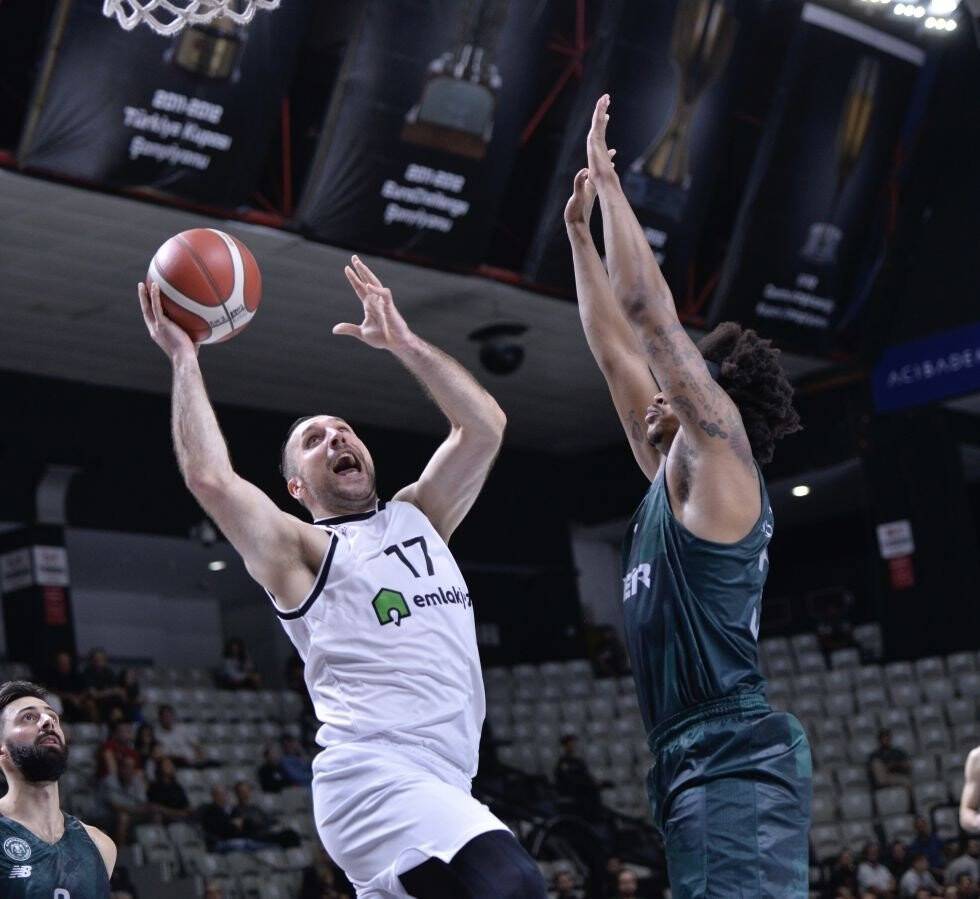Basketbol Süper Ligi: Beşiktaş: 82 - Ayos Konyaspor Basketbol: 90