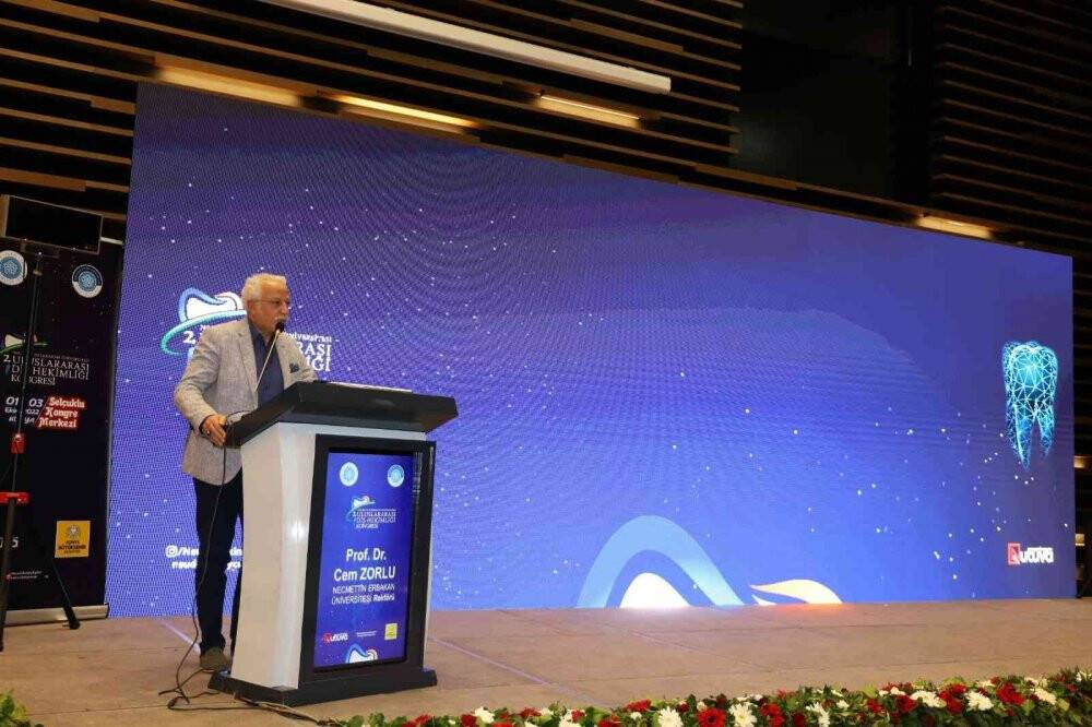 “NEÜ 2. Uluslararası Diş Hekimliği Kongresi ve Fuarı” gerçekleştirildi