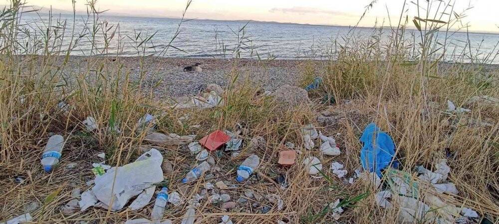 Turistler gitti çöpleri kaldı