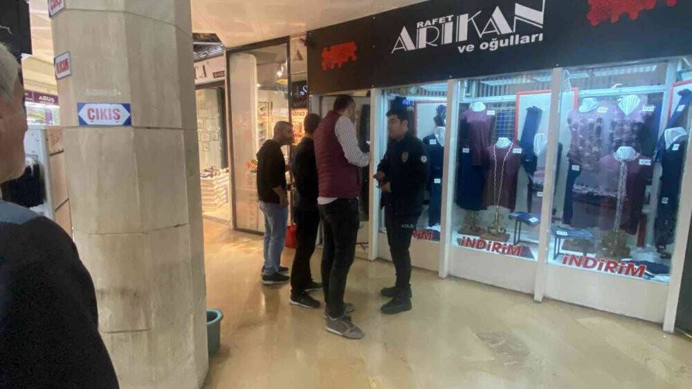 Çalıştığı iş yerinde ölü bulundu