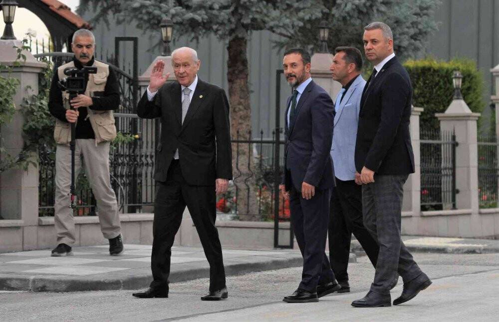 Cumhurbaşkanı Erdoğan, MHP Genel Başkanı Bahçeli ile bir araya geldi