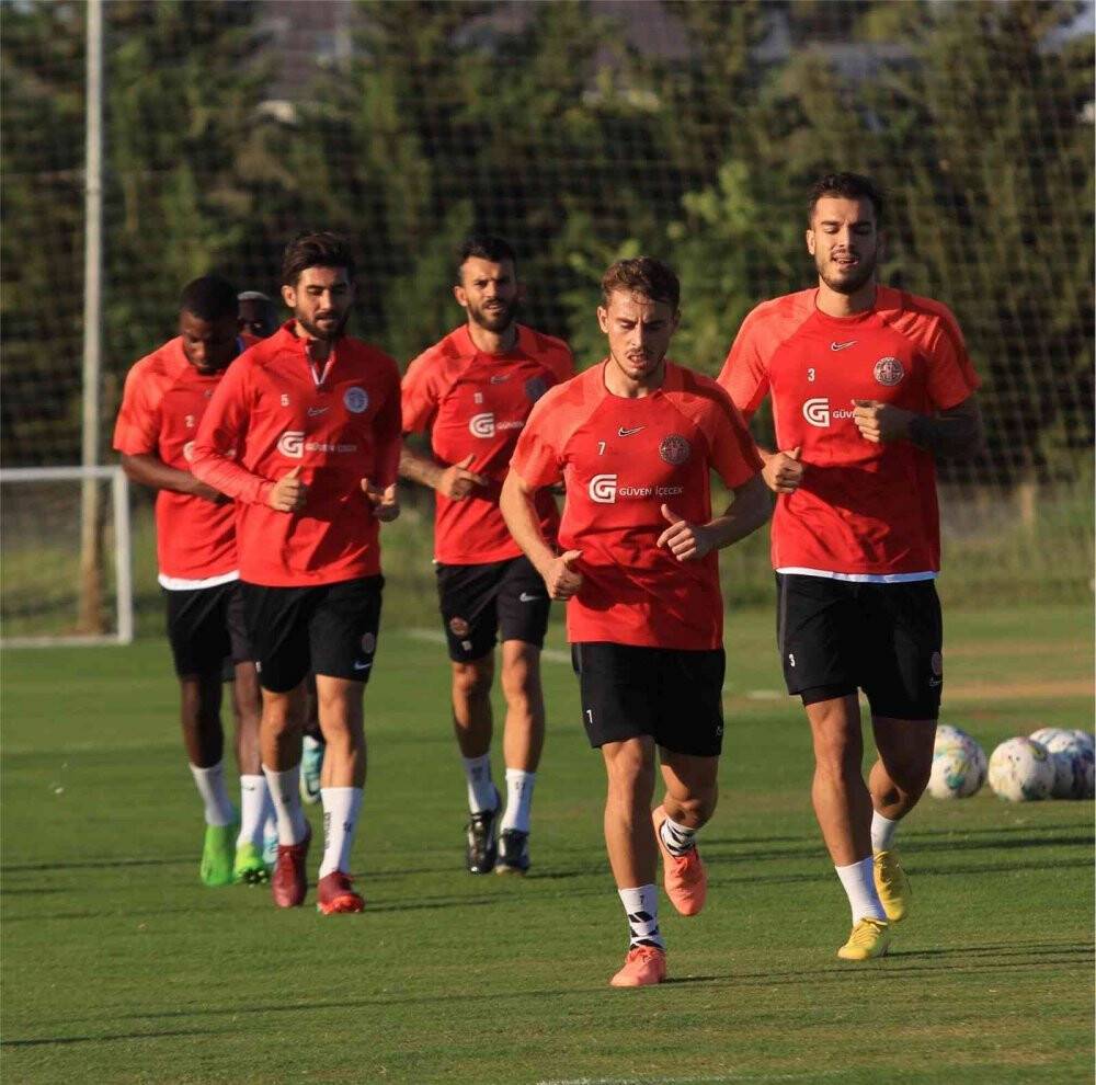 Antalyaspor, Konyaspor maçı hazırlıklarını sürdürüyor
