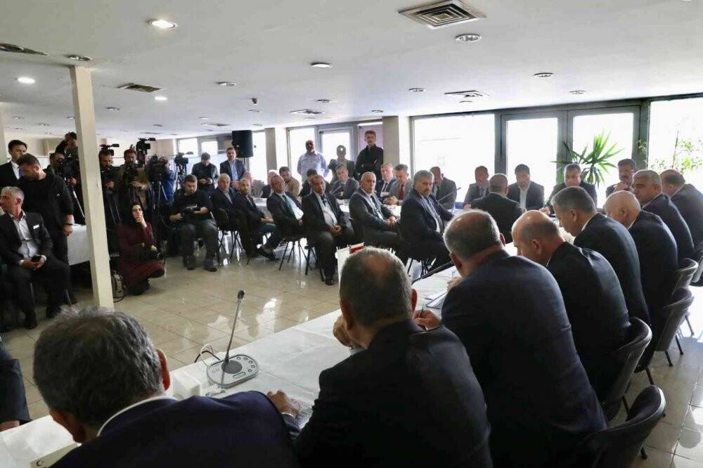 Bakan Soylu: “Korsan taksicilikle ilgili ehliyet ceza puanı yönetmenliğinde sona geldik”