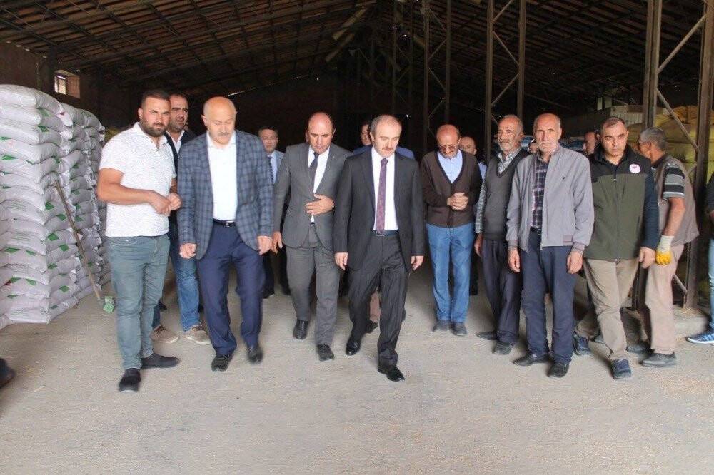 Bayburt’ta 760 çiftçiye 320 ton tohum desteği verildi