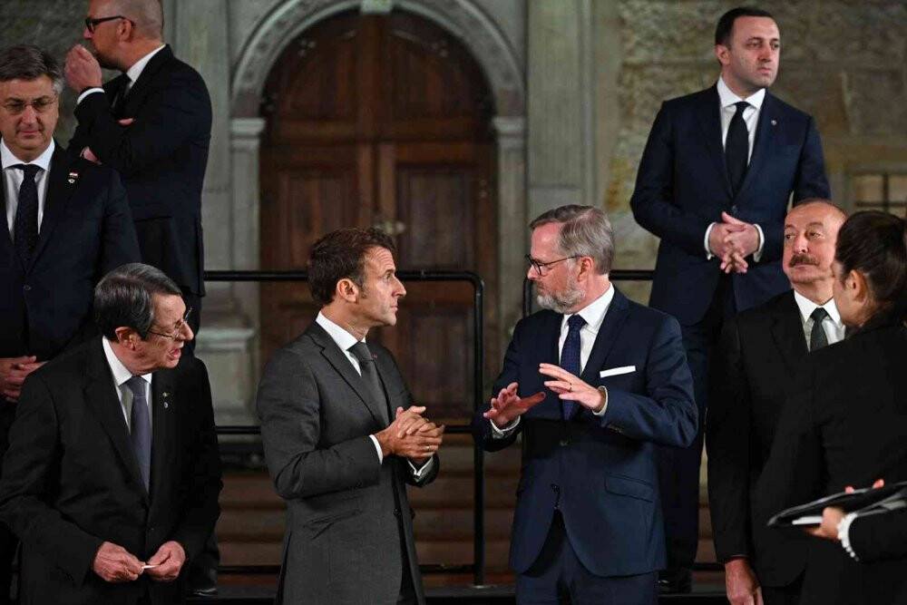 Cumhurbaşkanı Erdoğan, Avrupa Siyasi Topluluğu Zirvesi aile fotoğrafına katıldı