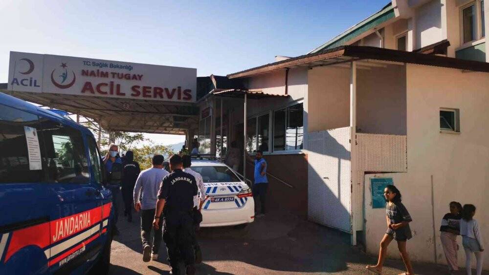 Elektrikli bisikletten düşen genç kız hastanede hayatını kaybetti