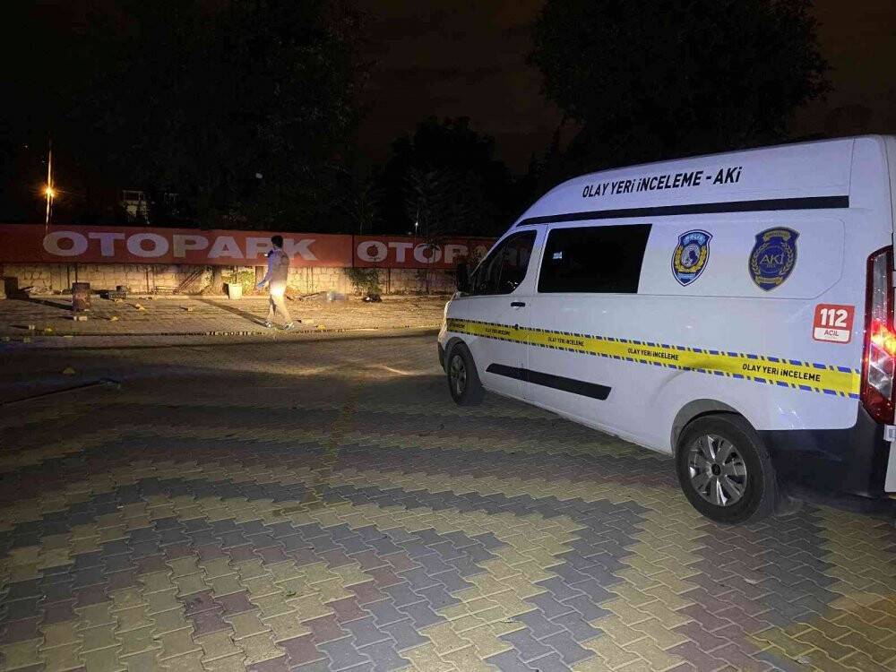 Otoparkta silahla vurulan şahıs hayatını kaybetti