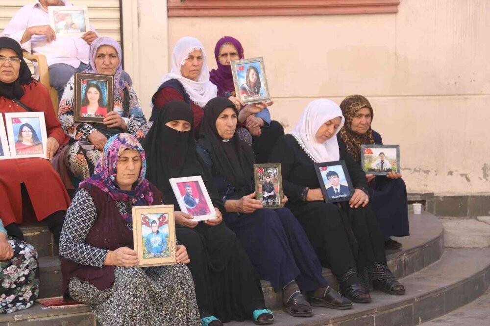 Evlat nöbetindeki anne oğluna çağrıda bulundu