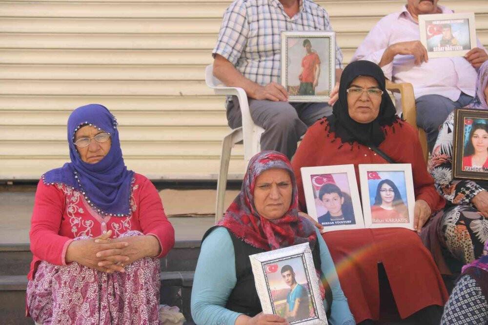 Evlat nöbetindeki anne oğluna çağrıda bulundu
