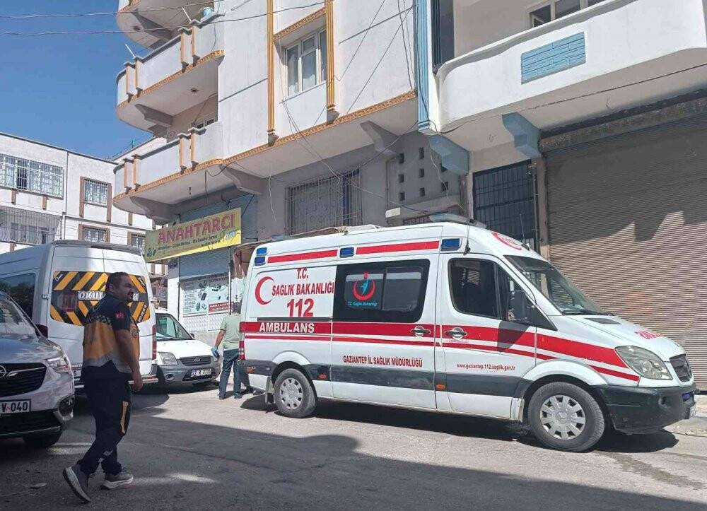 İki aylık bebek bıçaklanarak öldürülmüş halde bulundu