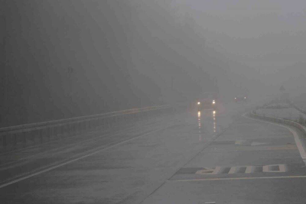 Bolu Dağı’nda sağanak ve yoğun sis etkili oluyor