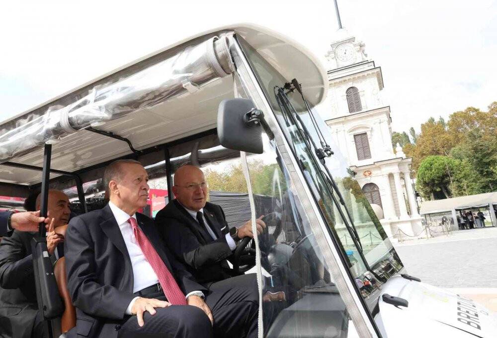 Cumhurbaşkanı Erdoğan, Galataport İstanbul’da incelemelerde bulundu