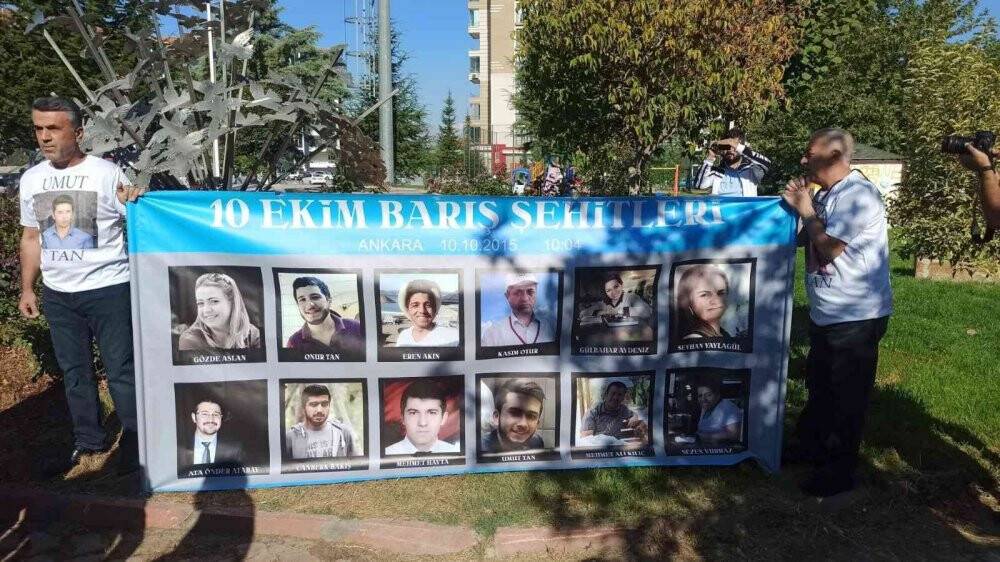 Ankara tren garındaki bombalı saldırıda ölenler Malatya’da anıldı