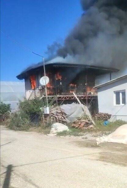 Evini yakan uyuşturucu bağımlısı gencin anne ve babasının feryadı