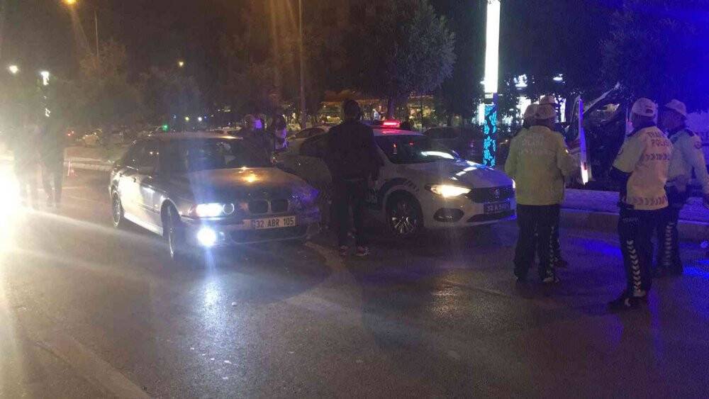 Isparta’da trafik kazası: 4 yaralı