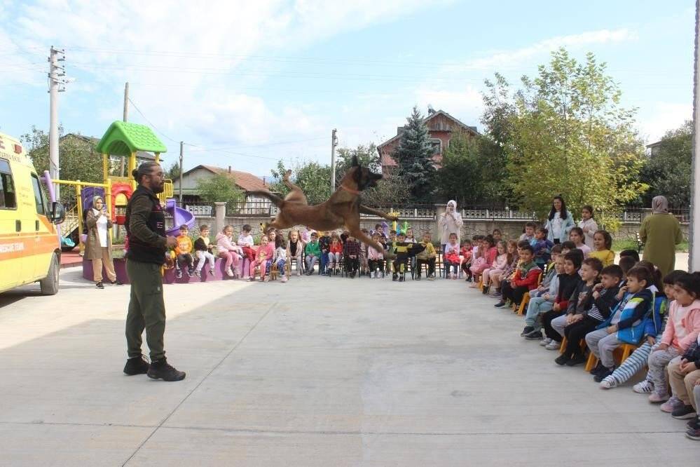 Birçok afette arama kurtarma çalışmalarına katılmıştı, kazaya kurban gitti