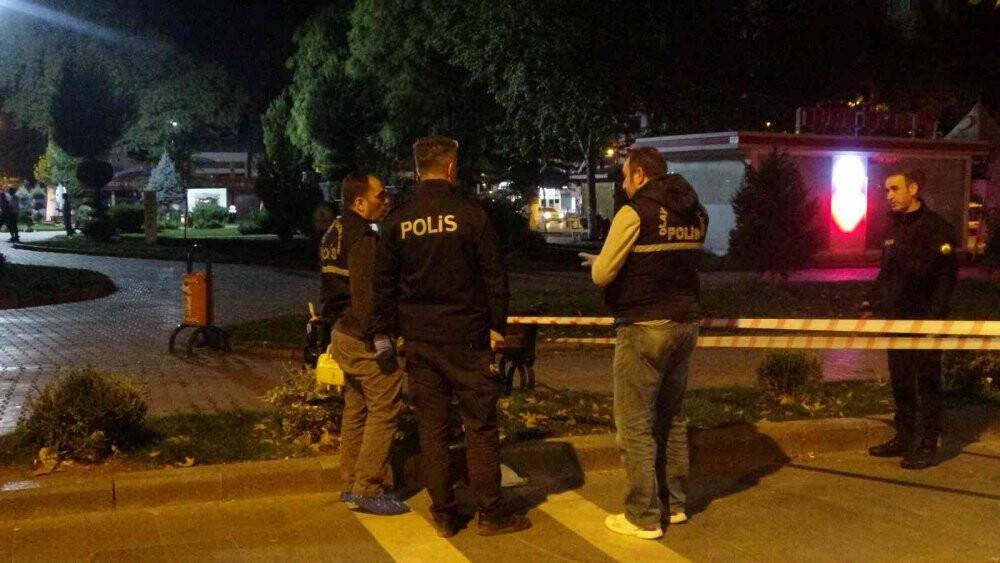 "Kız" meselesi kanlı bitti: 3 yaralı