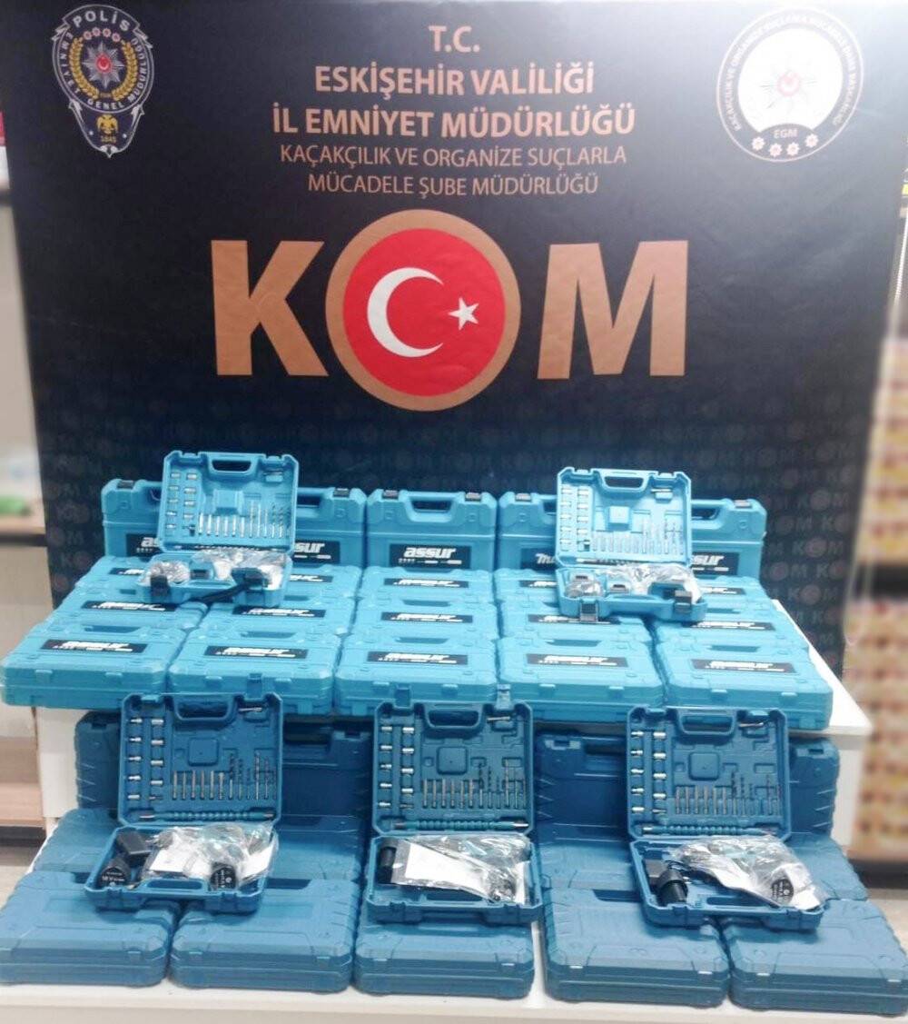 Kaçak tütün operasyonunda 6 kişi gözaltına alındı