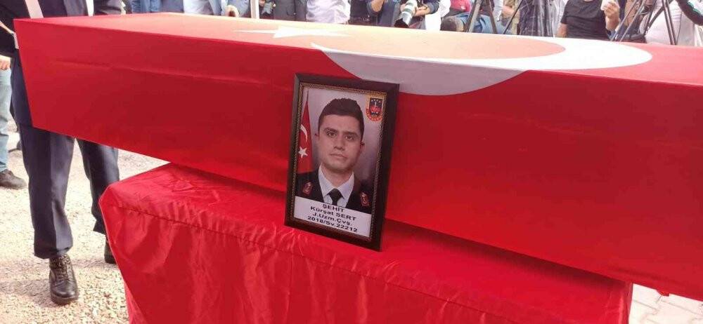 Şehit Uzman Çavuş Kürşat Sert son yolculuğuna uğurlanıyor