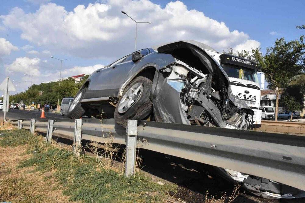 Zincirleme kaza: 5 yaralı