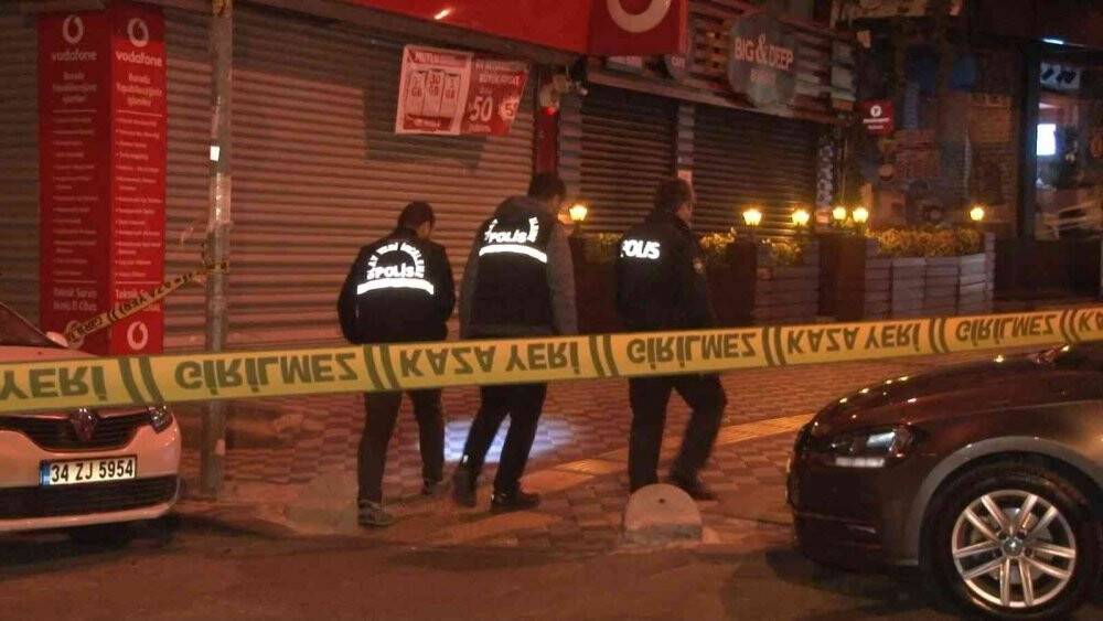 Bahçelievler’de bir işyerine uzun namlulu silahlarla saldırı düzenlendi: 1’i ağır 5 yaralı