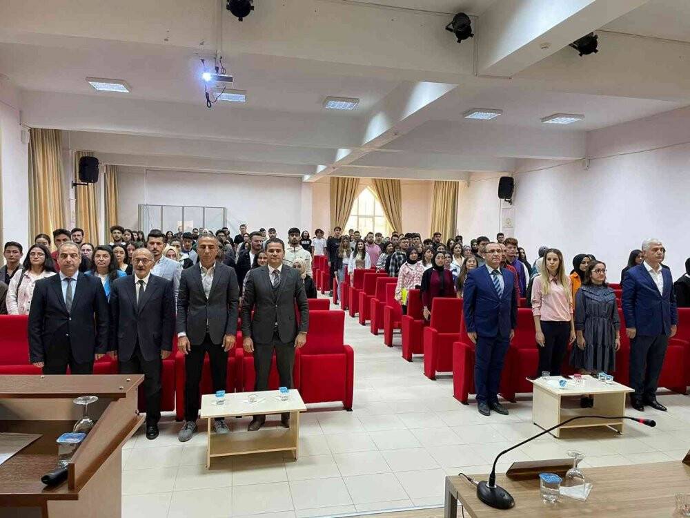 Beyşehir’de “Türk Turizminin Dinamikleri” konuşuldu