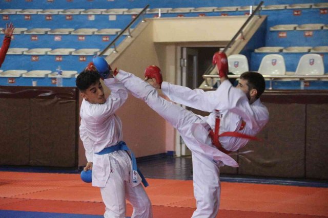 U21 Karate Milli Takımı şampiyonaya Erzurum’da hazırlanıyor