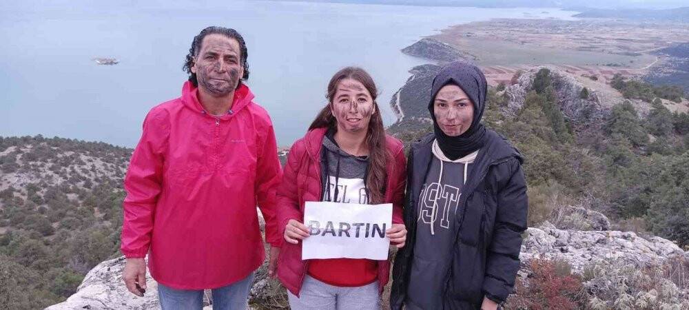 Konyalı doğaseverlerden şehit madencilerin ailelerine: “Acınız acımızdır"