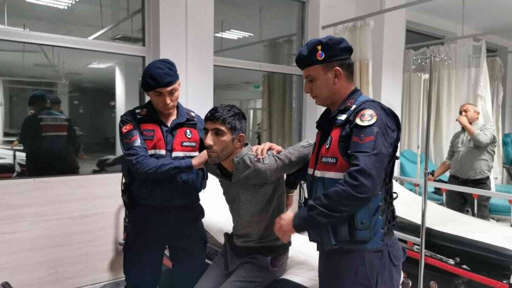 Aksaray-Konya Kara Yolu'nda  otobüsten kaçan sınır dışı mülteci emniyet ve jandarmayı alarma geçirdi