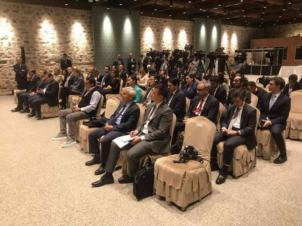 Bakan Çavuşoğlu'ndan Yunanistan'a Türk atasözüyle cevap