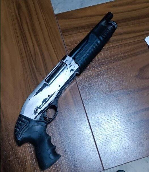 Önce çaldılar sonra ateşe verdiler