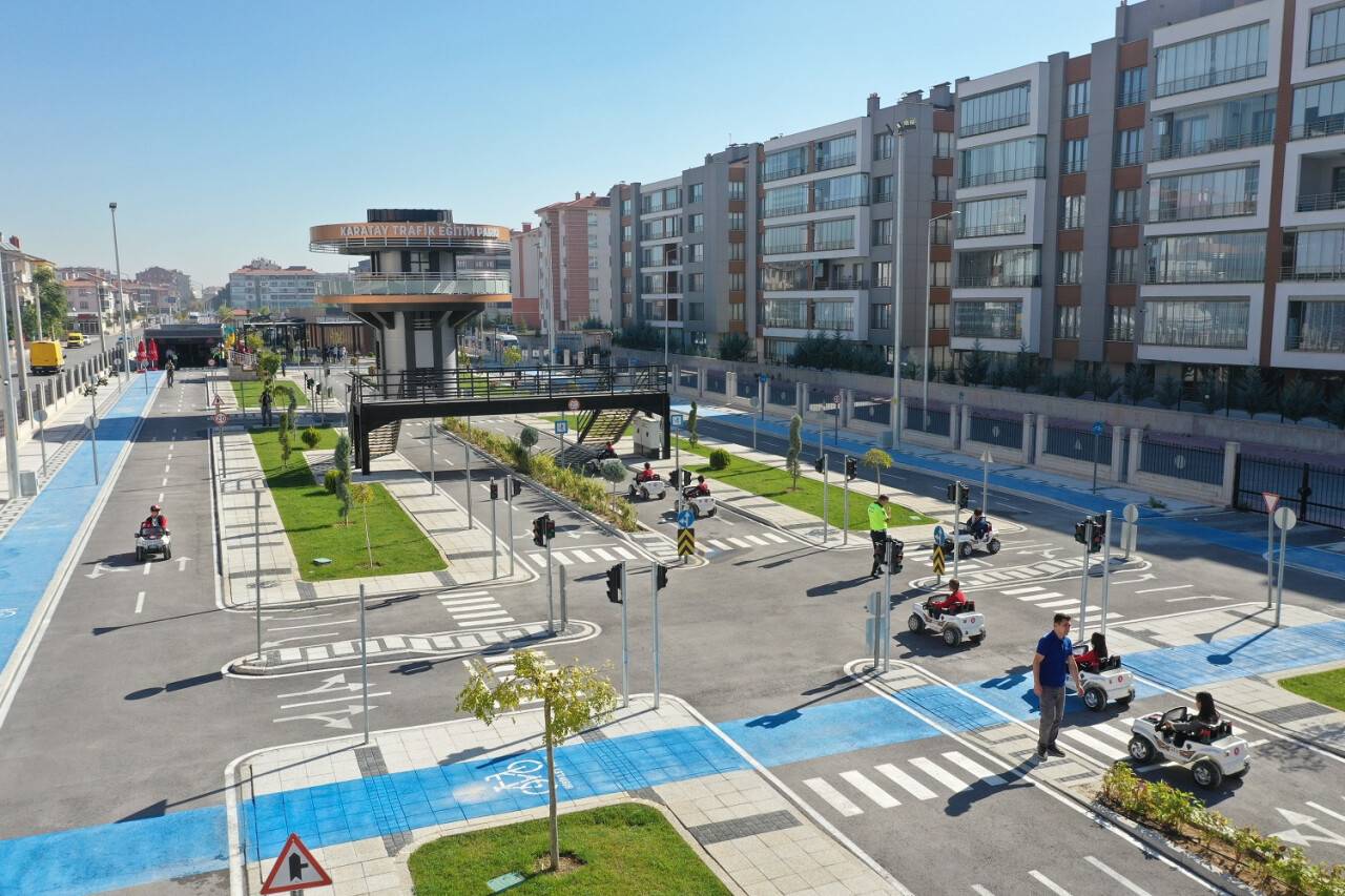 trafik-egitim-parkinda-egitimler-basladi-1.jpg