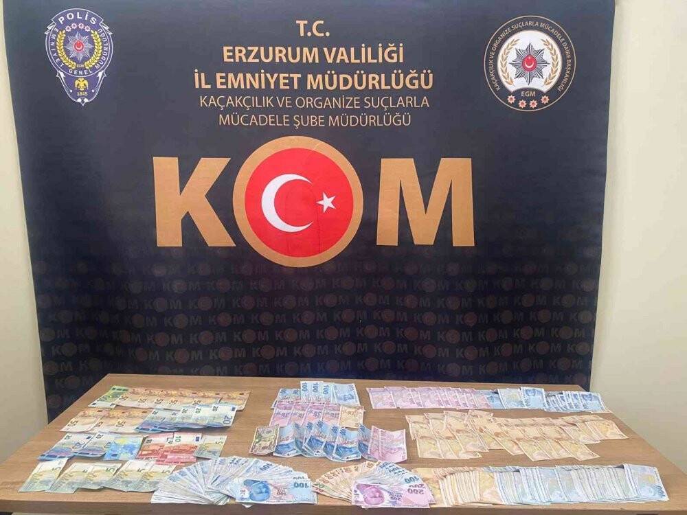 Gazi Turgut Aslan Operasyonu ile FETÖ'nün para transfer yöntemleri deşifre edildi