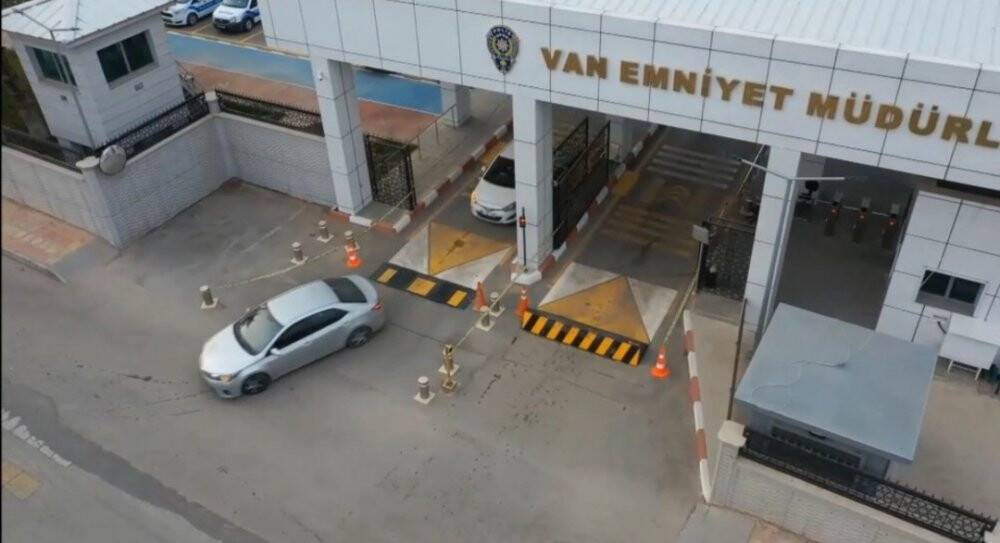 Van’da FETÖ operasyonu: 6 gözaltı