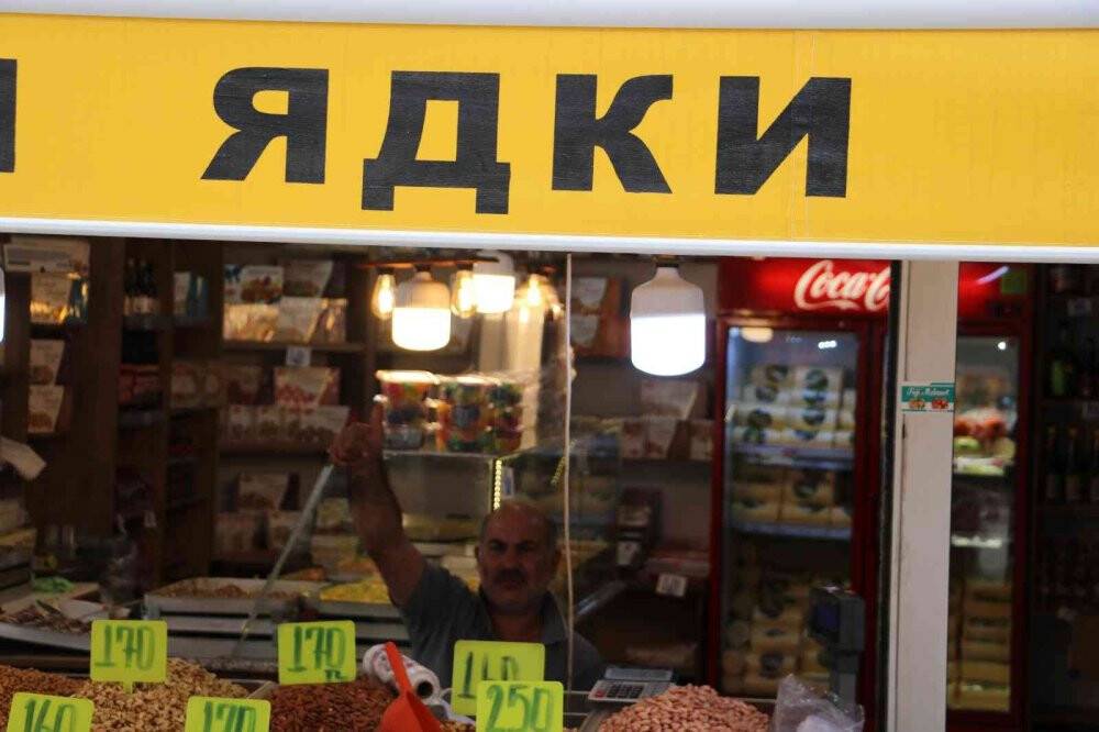 Bulgarlar Edirne’de market arabalarıyla alışveriş yarışına girdi