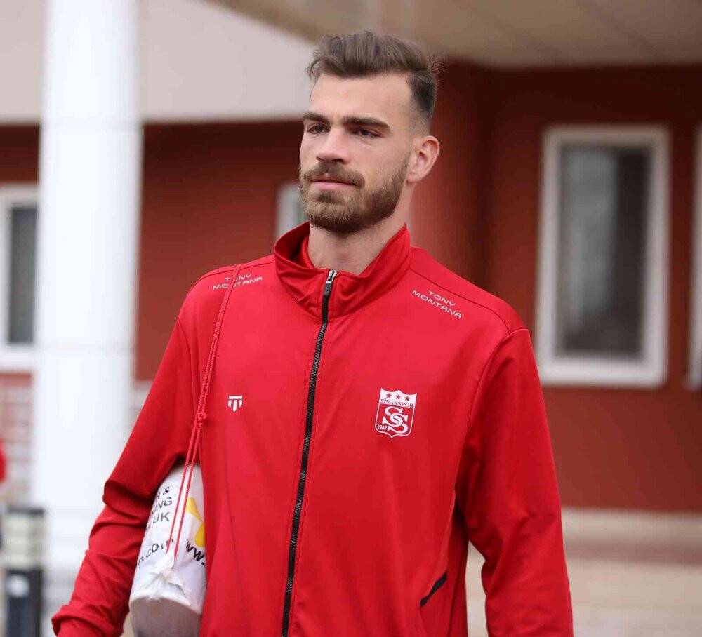 Sivasspor kafilesi Trabzon’a gitti