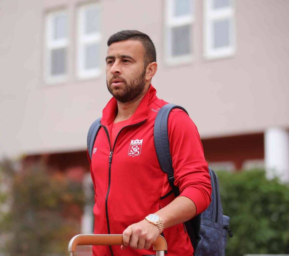 Sivasspor kafilesi Trabzon’a gitti