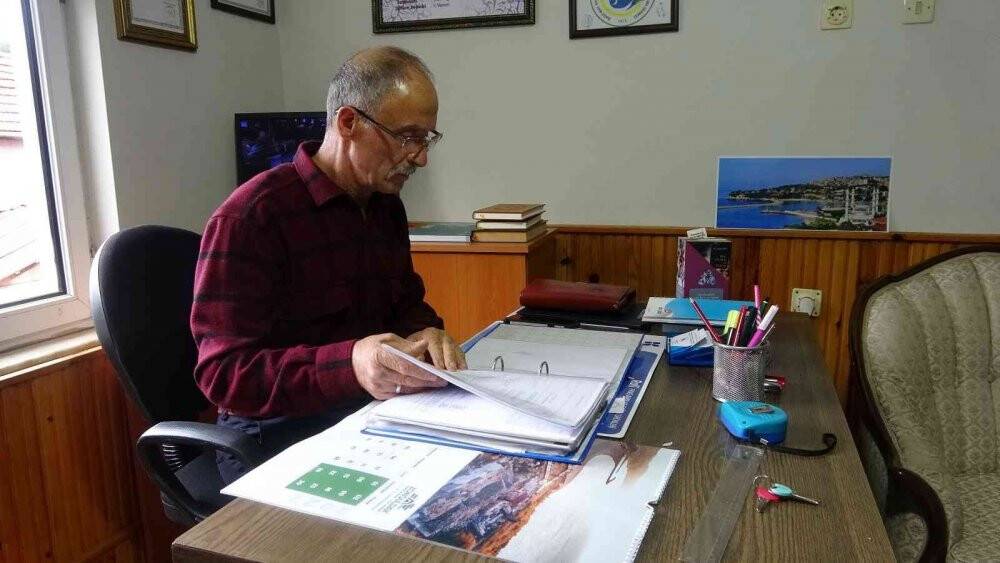 41 madencinin öldüğü ocağın kuyu vincini kuran emekli madenci gözyaşlarına boğuldu