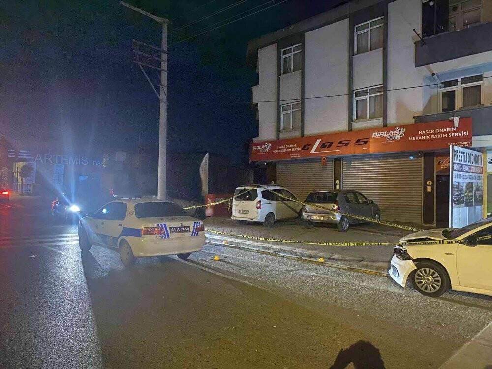 Arkadaşının kaza yaptığı yere gitti, husumetlileri tarafından kurşunlandı