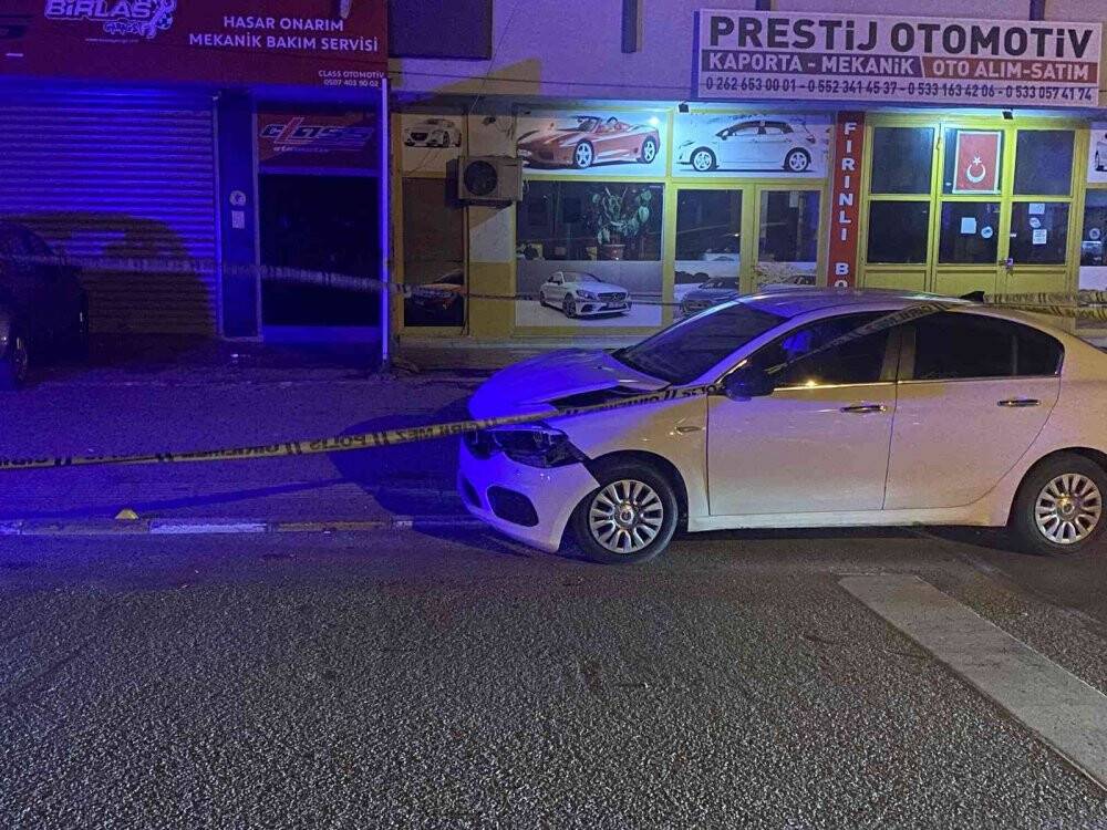 Arkadaşının kaza yaptığı yere gitti, husumetlileri tarafından kurşunlandı