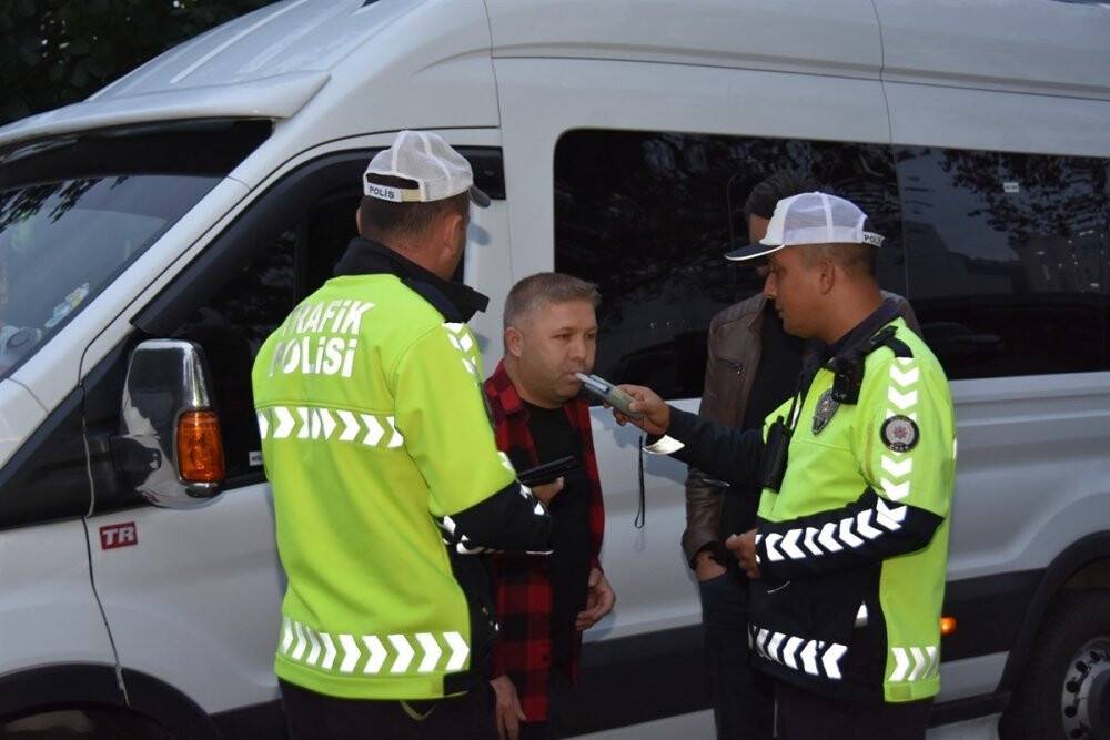 Huzurlu Sokaklar ve Terör Suçları’nda 706 şahıs yakalandı