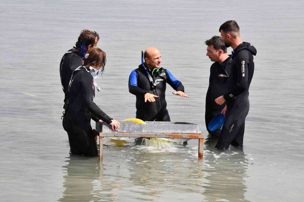 Marmara Denizi’ndeki batık Kibatos Kalesi’nin keşfi için tarihi dalışlar