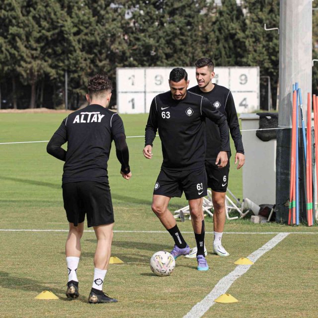 Altay’da Erzurumspor maçı hazırlıkları başladı